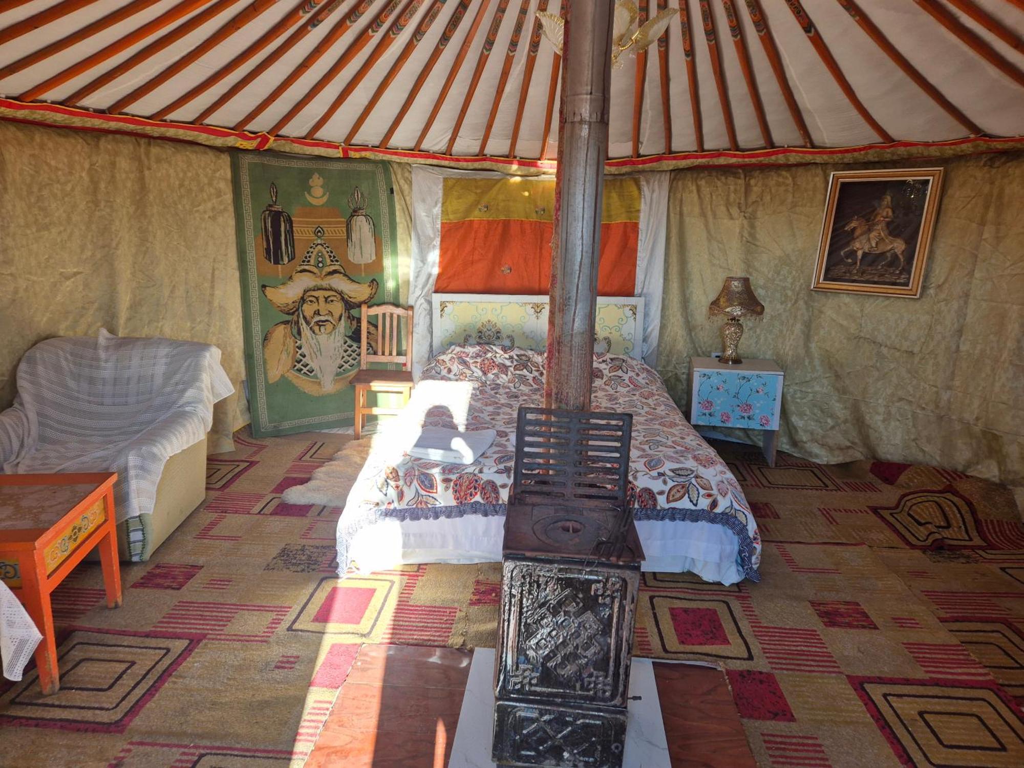 Gana'S Guest House And Tours Ulaanbaatar Ngoại thất bức ảnh